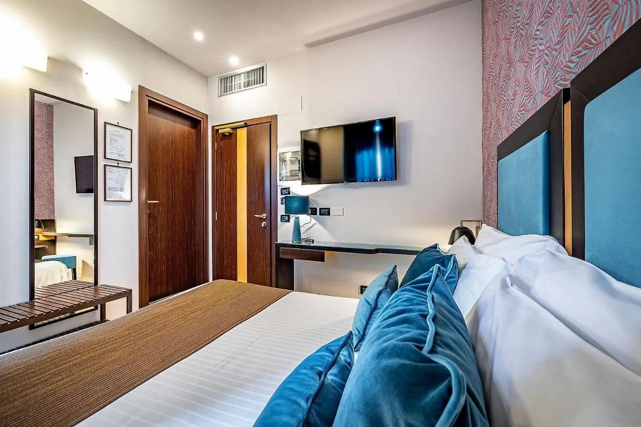 Hotel Duomo Firenze  Florence