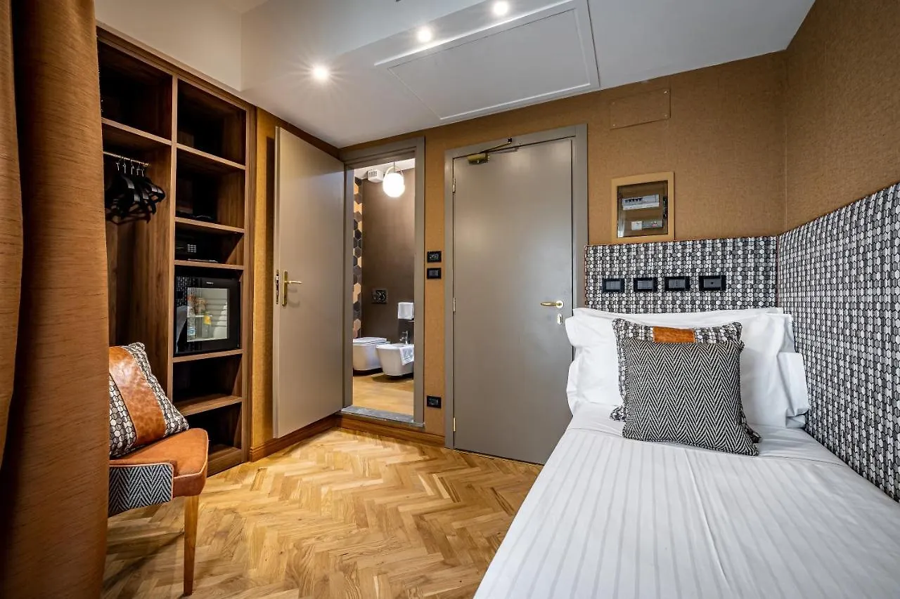 Hotel Duomo Firenze Италия