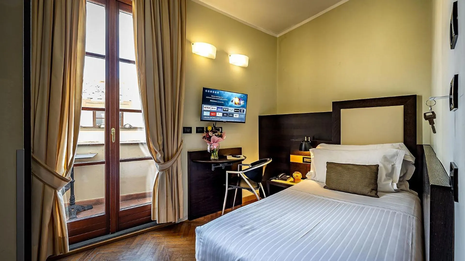 ***  Hotel Duomo Firenze Italy